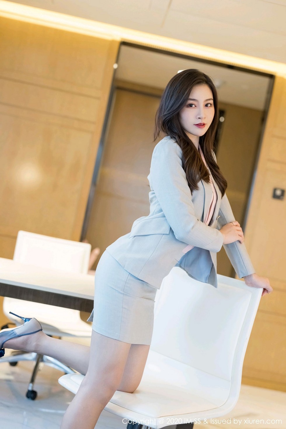 [IMISS爱蜜社]Vol.538_气质美女Vanessa脱OL制服露性感内衣秀完美身材诱惑写真60P