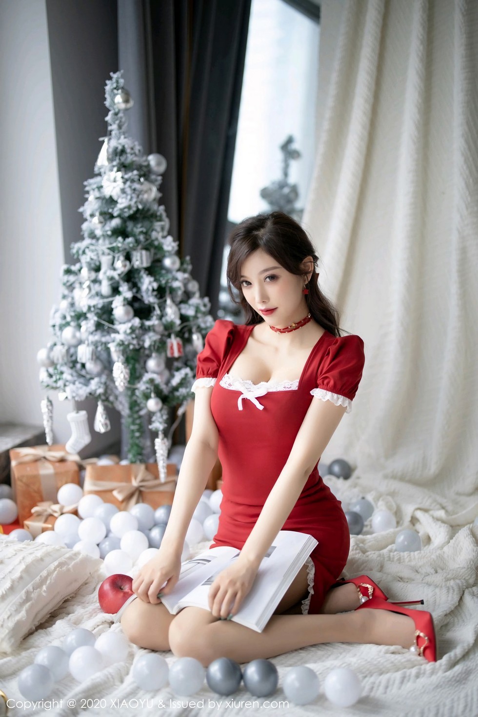 [XiaoYu画语界]Vol.438_女神杨晨晨sugar圣诞主题性感红色内衣秀完美身材诱惑写真78P