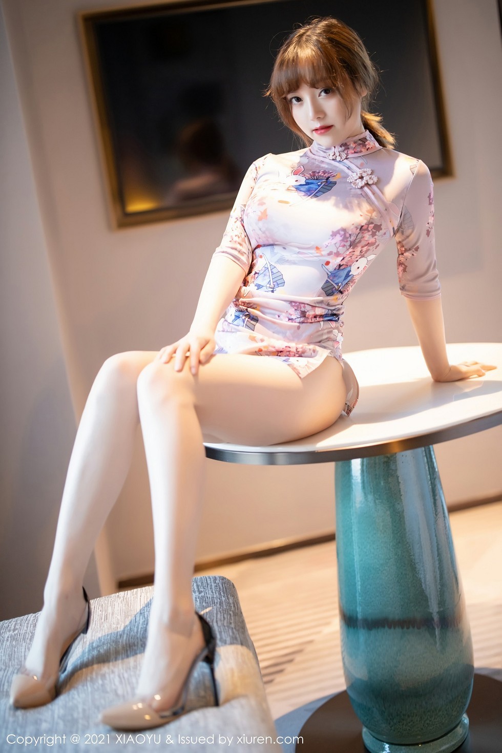 [XiaoYu画语界]Vol.448_嫩模豆瓣酱私房韵味旗袍半脱露丰满身材豪乳翘臀诱惑写真48P