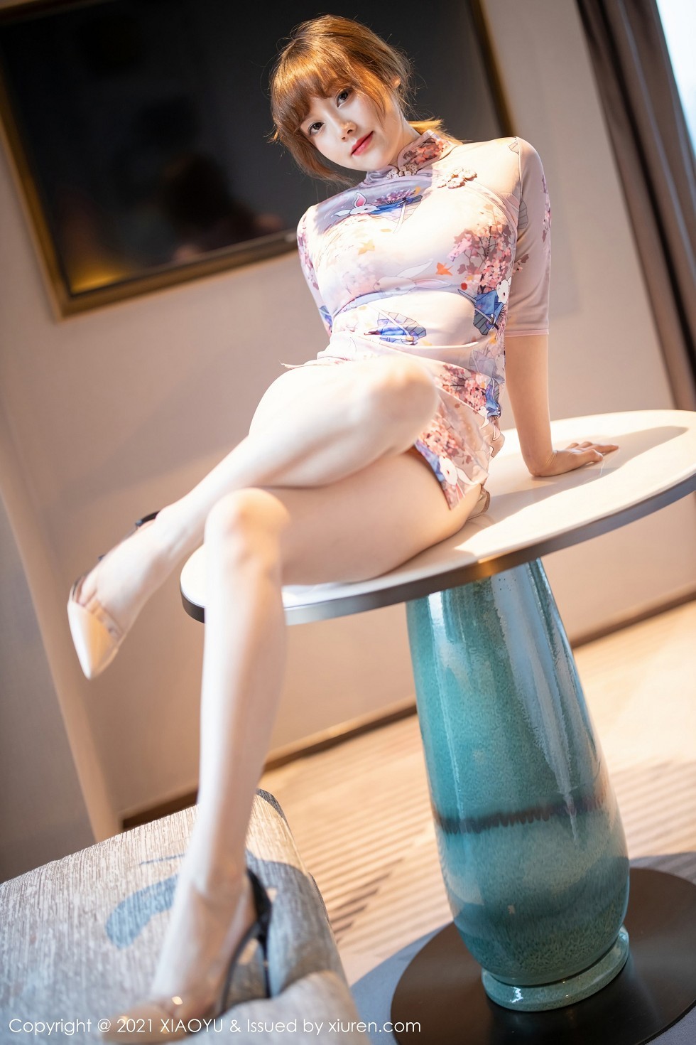 [XiaoYu画语界]Vol.448_嫩模豆瓣酱私房韵味旗袍半脱露丰满身材豪乳翘臀诱惑写真48P