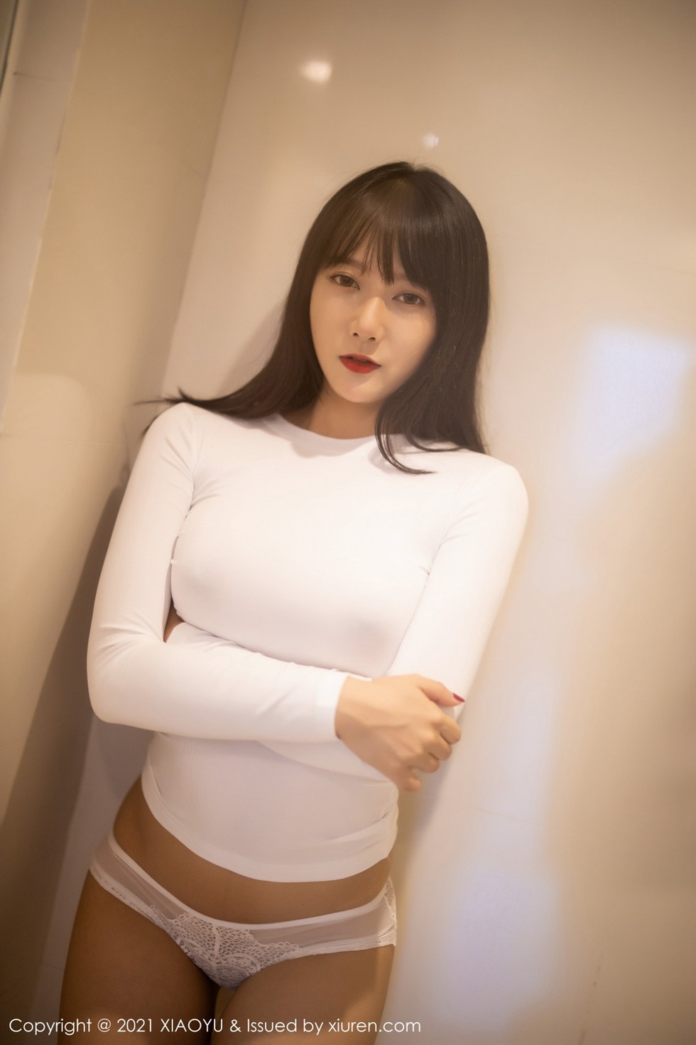 [XiaoYu画语界]Vol.454_嫩模何嘉颖私房明亮浴室白色真空服饰配透视内裤诱惑写真62P