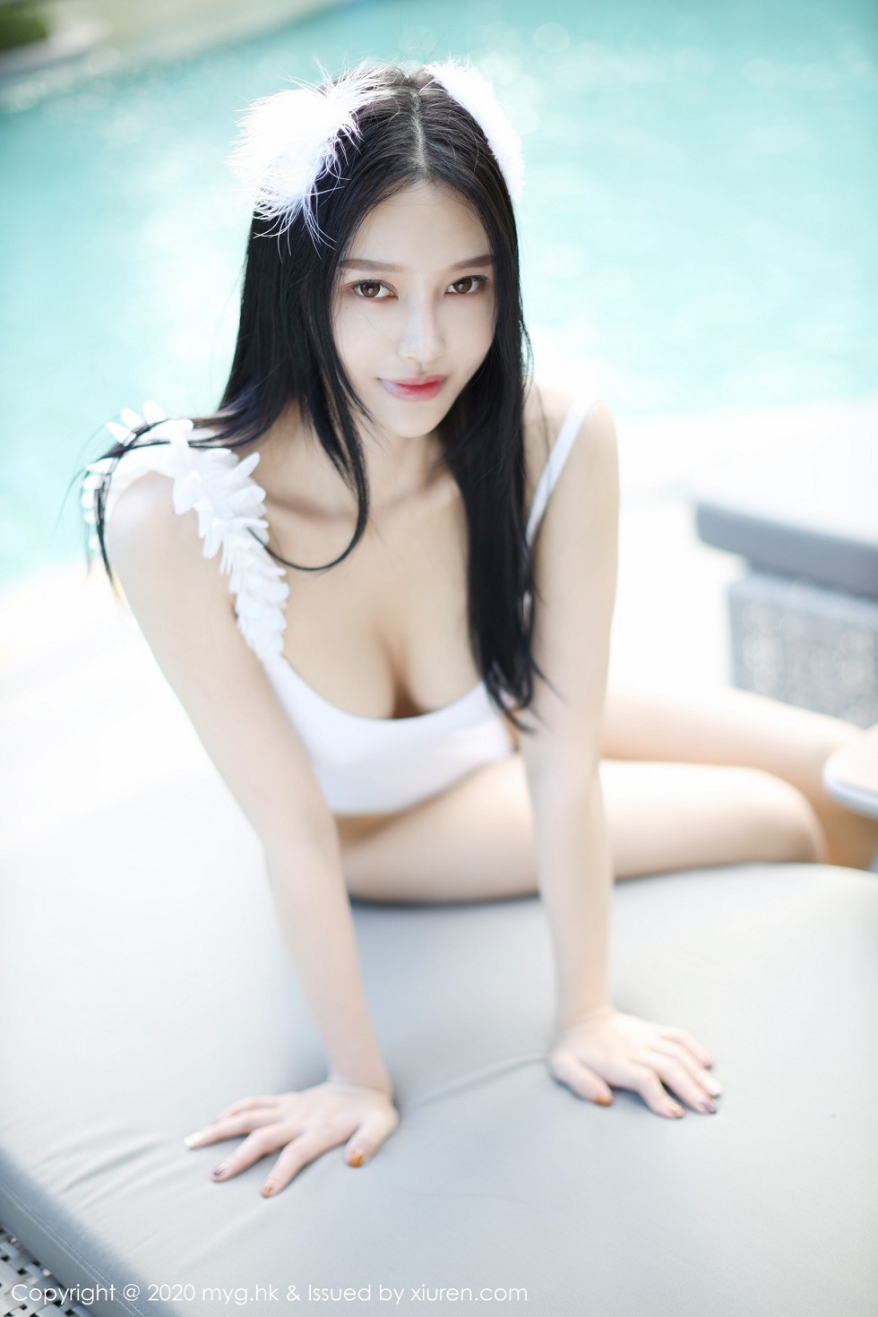 [MyGirl美媛馆]Vol.463_女神唐琪儿户外白色连体泳衣秀白嫩肌肤傲人豪乳诱惑写真75P
