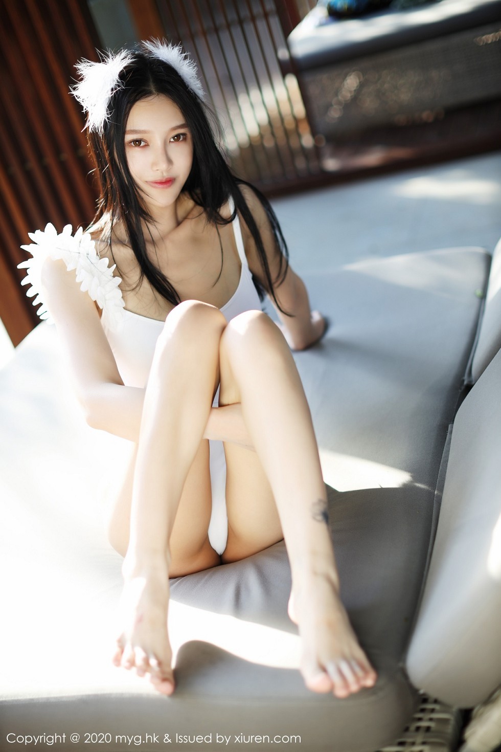 [MyGirl美媛馆]Vol.463_女神唐琪儿户外白色连体泳衣秀白嫩肌肤傲人豪乳诱惑写真75P