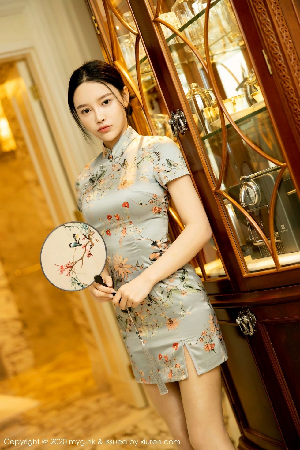[MyGirl美媛馆]Vol.473_女神唐琪儿床上古典婀娜旗袍配肉丝裤袜撩人姿势诱惑写真148P