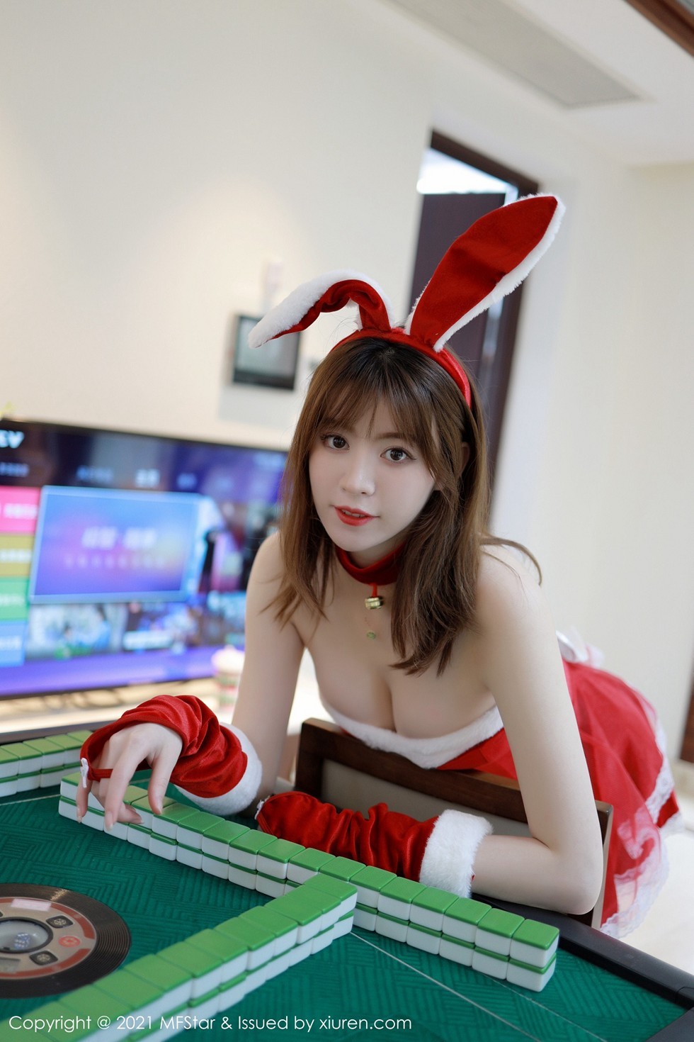 [MFStar模范学院]Vol.438_嫩模Yoo优优三亚旅拍经典兔女郎服饰秀白嫩翘臀诱惑写真40P