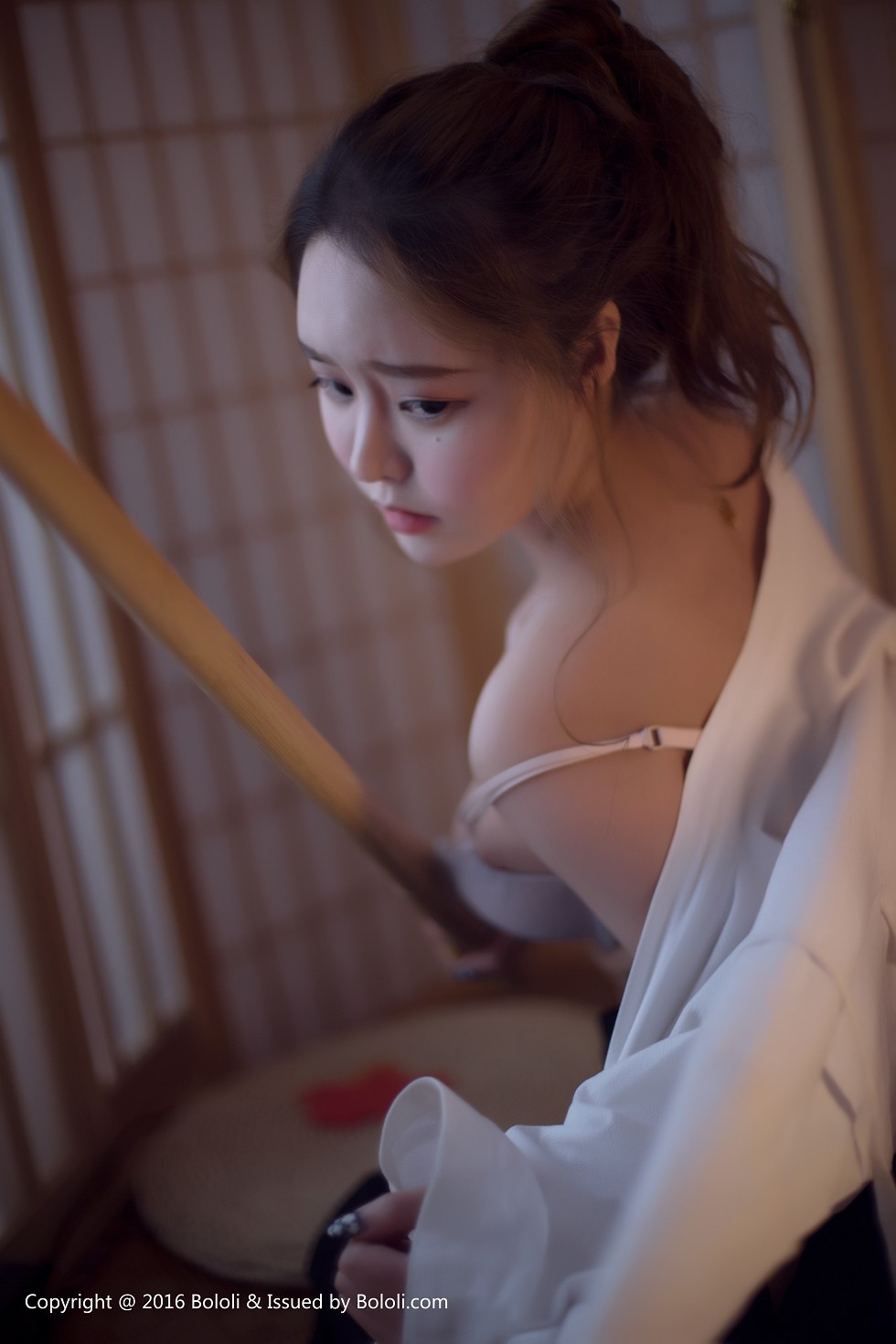 [Tukmo兔几盟]Vol.111_嫩模柳侑绮化身剑道美少女性感白色内衣爆乳诱惑写真25P