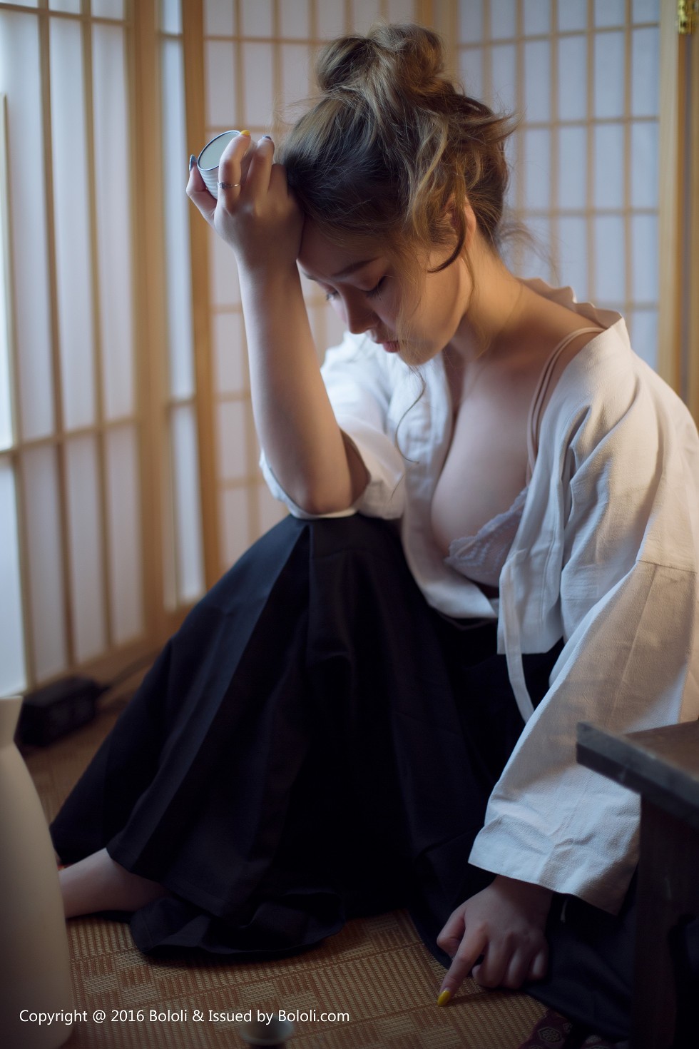 [Tukmo兔几盟]Vol.111_嫩模柳侑绮化身剑道美少女性感白色内衣爆乳诱惑写真25P