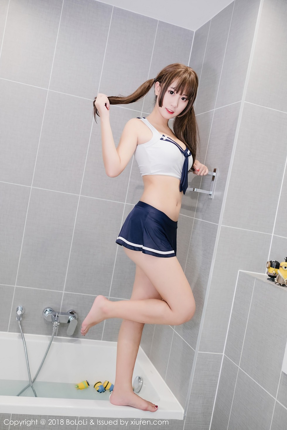 [Tukmo兔几盟]Vol.115_美女主播猫九酱Sakura浴室里性感水手内衣湿身诱惑写真42P