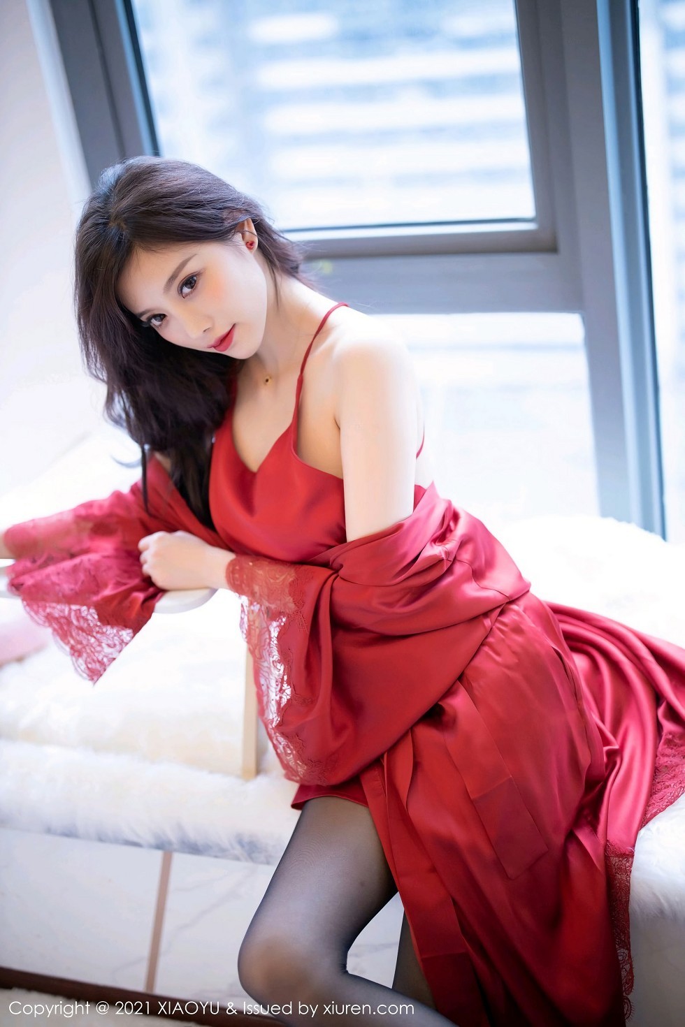 [XiaoYu画语界]Vol.460_女神杨晨晨sugar红色蕾丝外衣配超薄黑丝裤袜秀翘臀诱惑写真71P