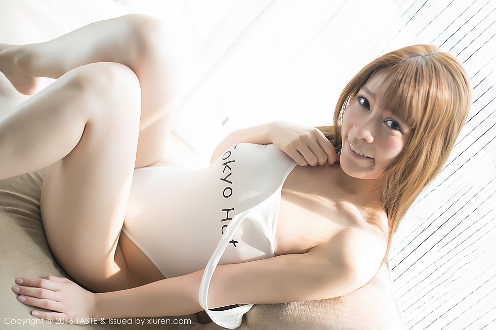 [Taste顽味生活]Vol.018_嫩模Carol酱Tokyo Hot主题白色死库水丰满迷人写真93P