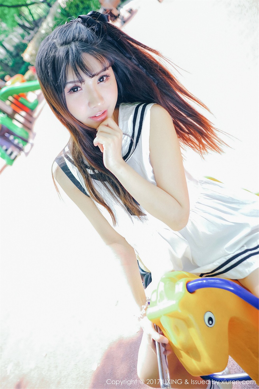 [UXING优星馆]Vol.050_巨乳萝莉晓茜sunny学生装+私房内衣秀完美身材性感写真47P