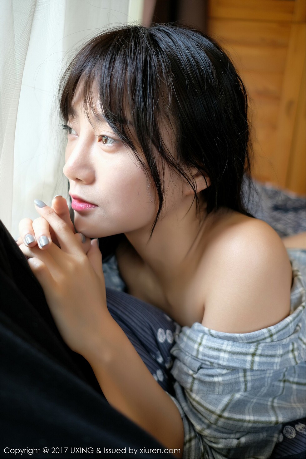 [UXING优星馆]Vol.052_嫩模猩一衬衣裹身大尺度无内秀白嫩肌肤火辣诱惑写真43P