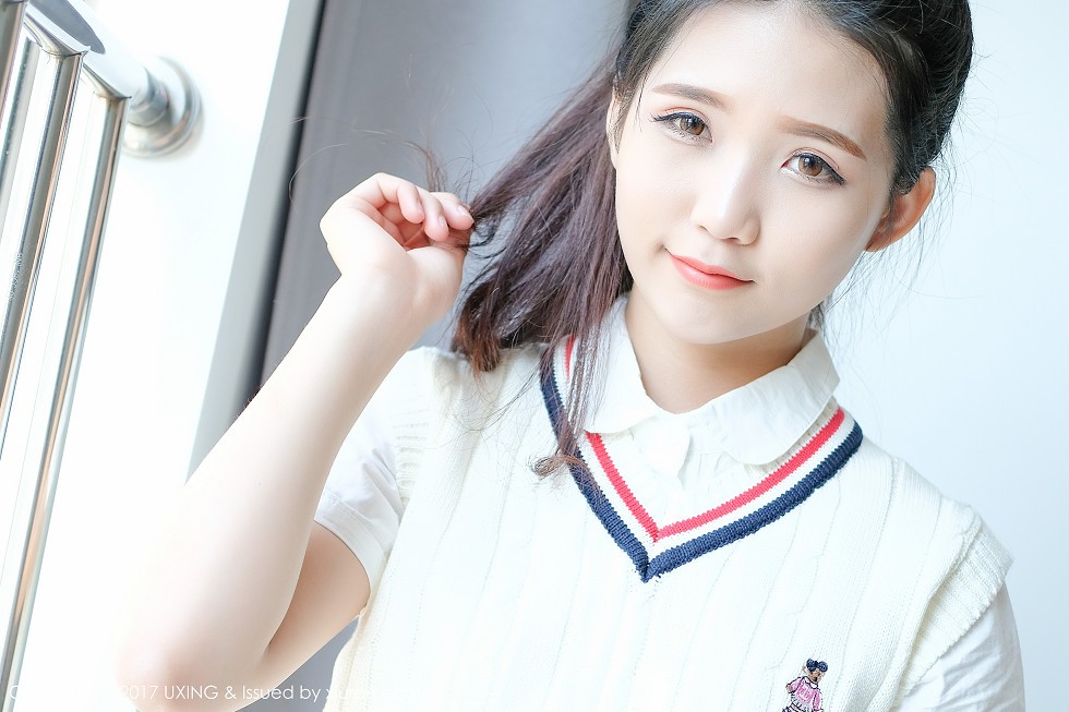 [UXING优星馆]Vol.056_嫩模可爱的小叶子清纯学生装+居家性感内衣秀美胸写真38P