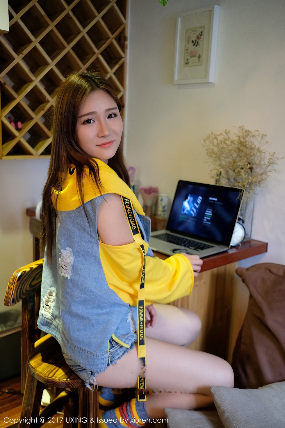 [UXING优星馆]Vol.057_嫩模羊羊Suger清新牛仔服秀凹凸身材全脱秀美乳诱惑写真40P