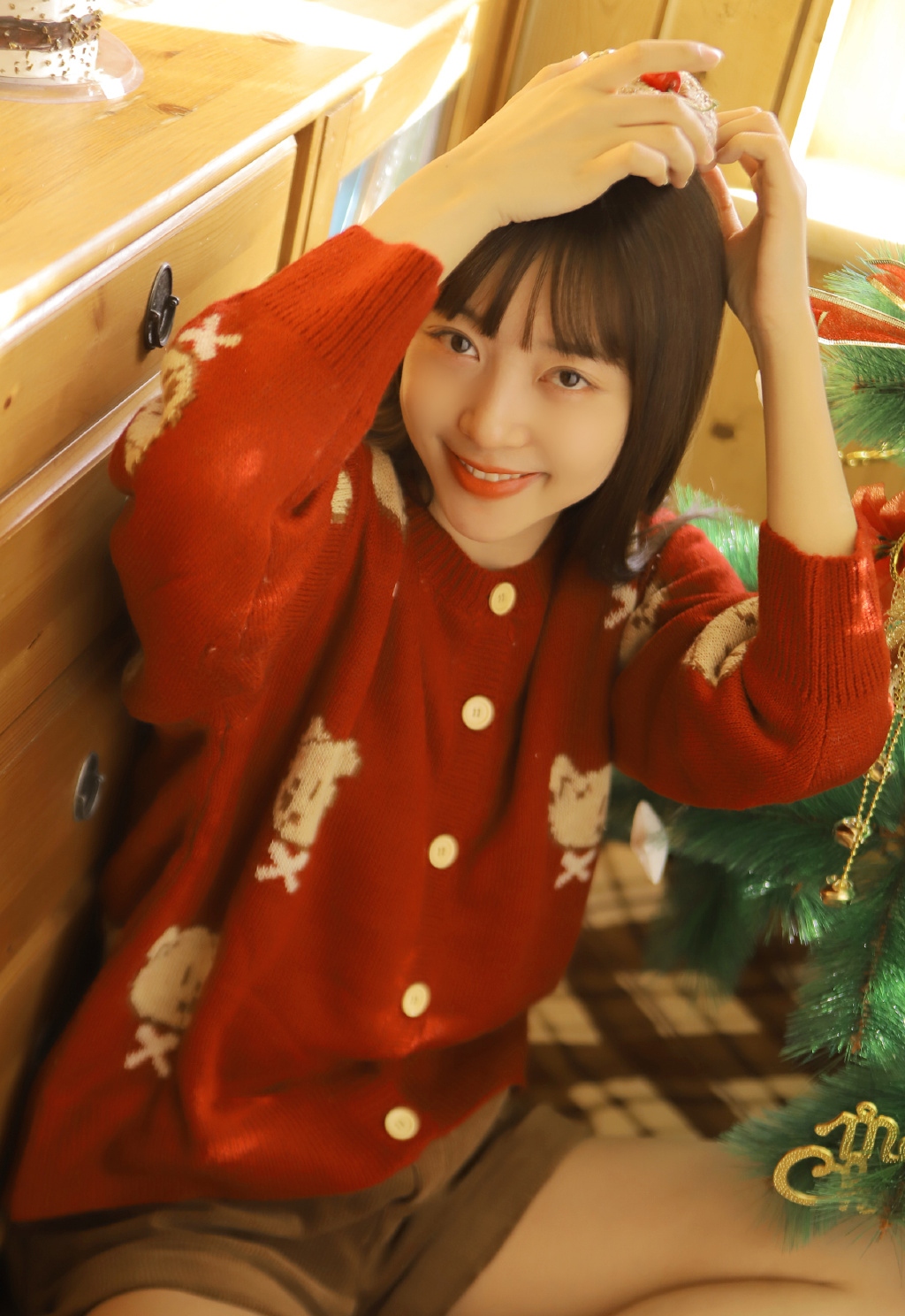 圣诞毛衣青春美女蜜汁性感卧室