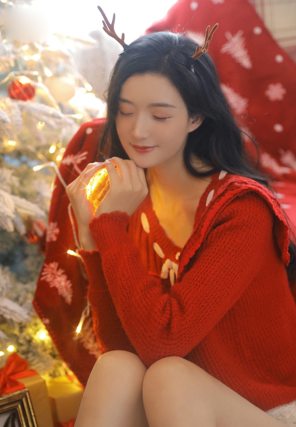 圣诞季青春美女迷人长腿苗条性感青春美女图片
