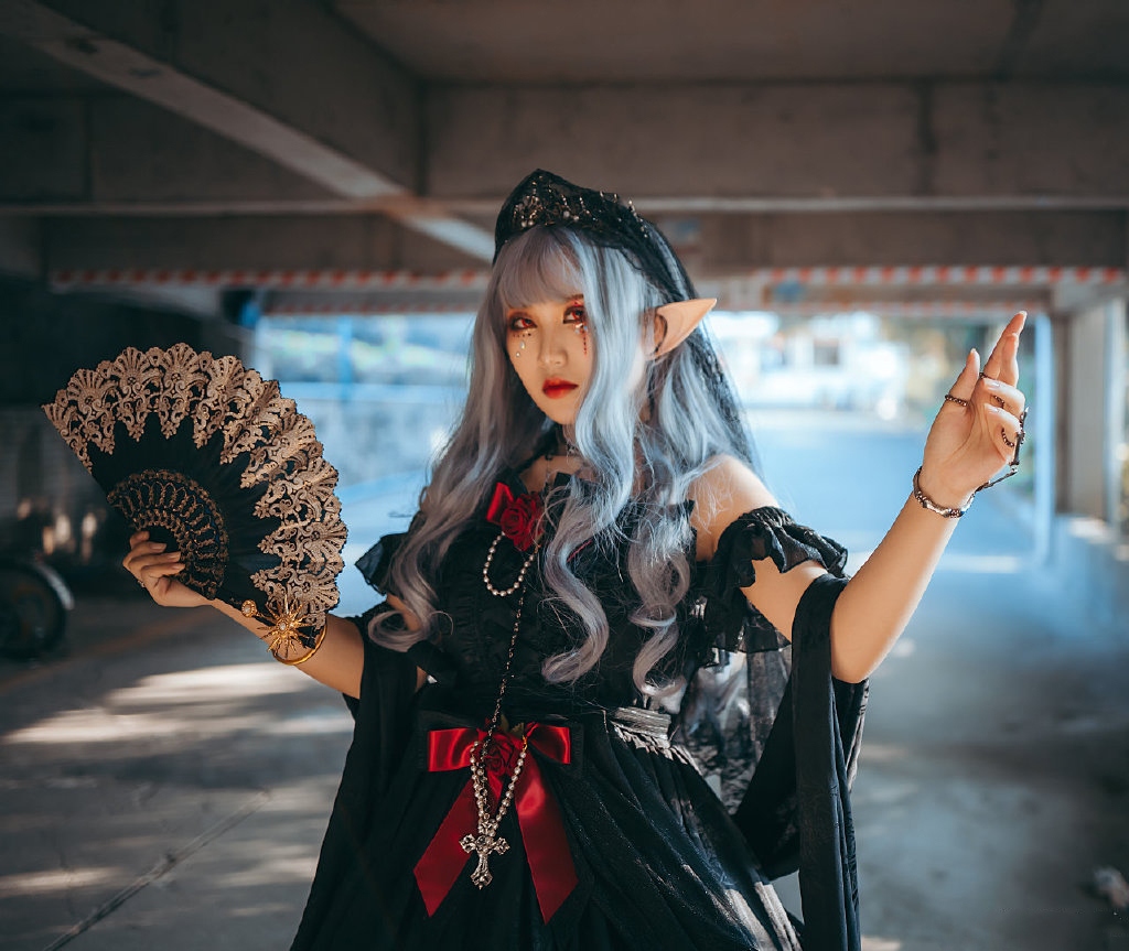洛丽塔青春美女精灵cosplay性感图片