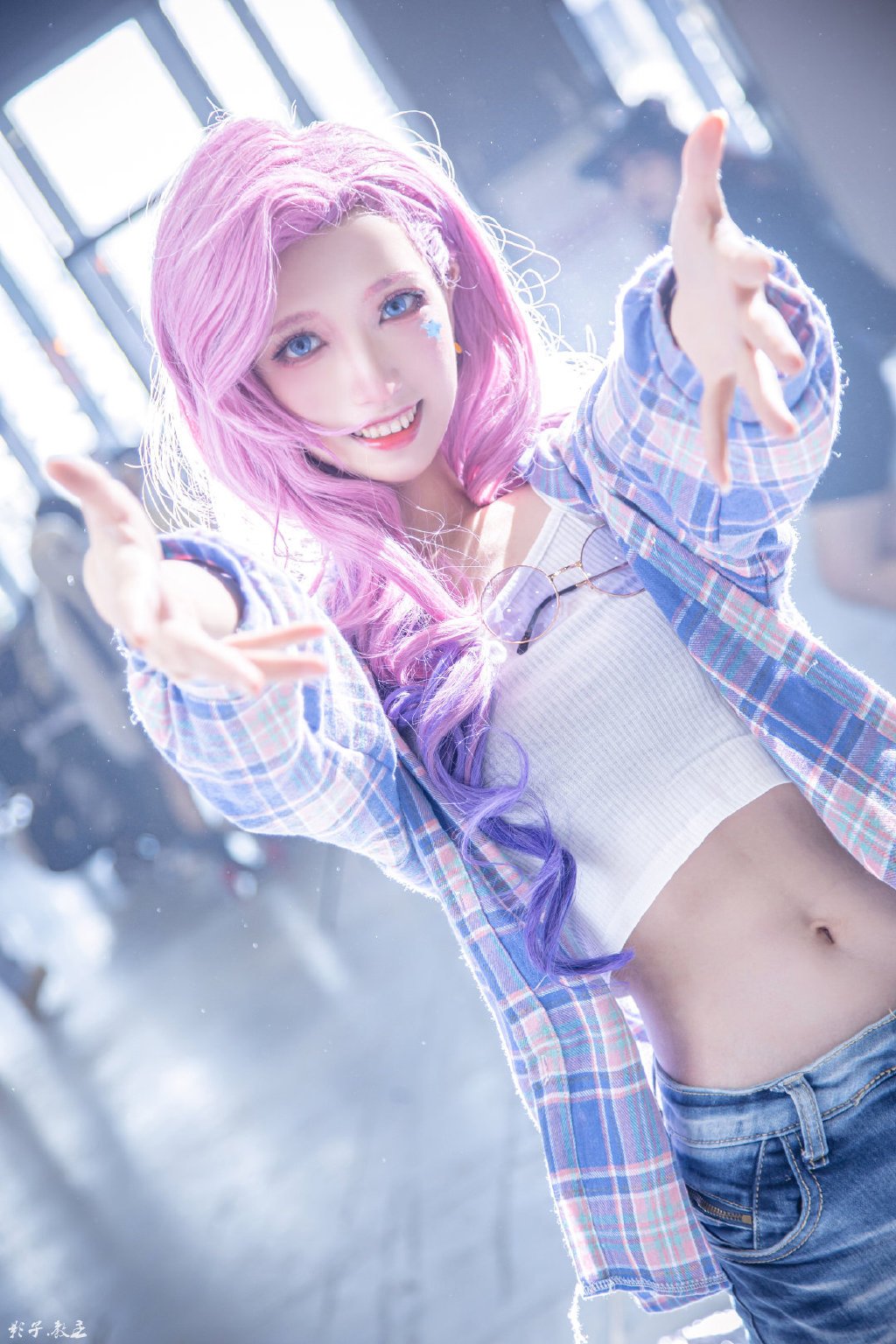 萨勒芬妮cosplay青春美女性感撩人图片