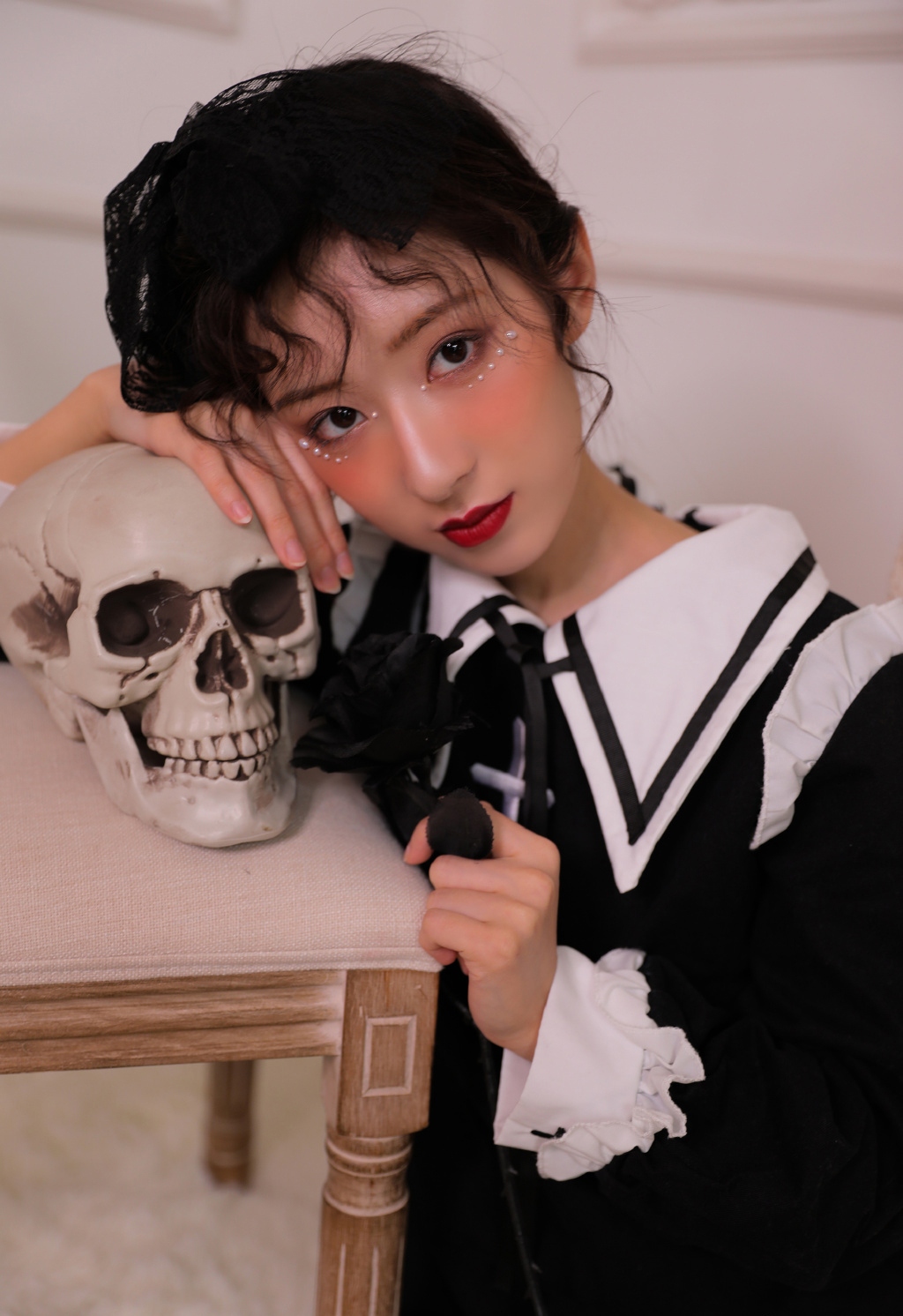 万圣节青春美女暗黑系唯美艺术