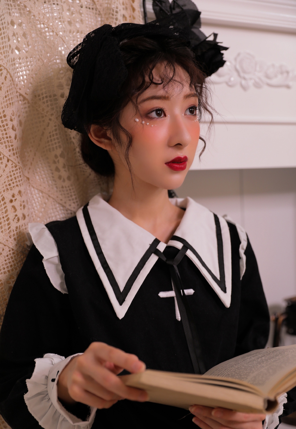 万圣节青春美女暗黑系唯美艺术