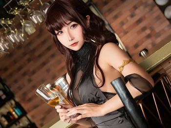 Vol.336_长发青春美女私人黑色薄透礼裙秀完美身材白皙美腿骚扰写真20P