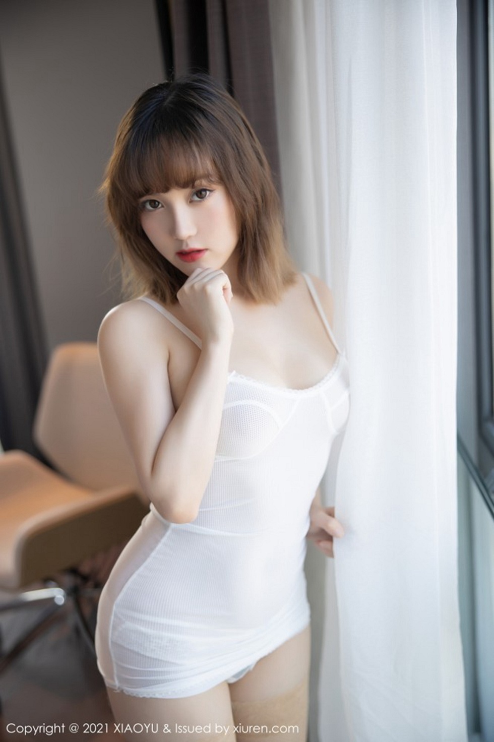 [XiaoYu画语界]Vol.474_嫩模豆瓣酱私房床上白色吊带内衣配蕾丝内裤超薄肉丝诱惑写真70P