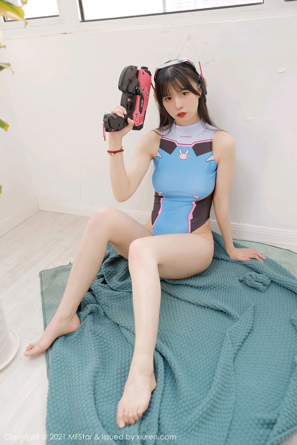 [MFStar模范学院]Vol.462_嫩模桃香子守望先锋DVA主题紧身连体衣秀完美身材诱惑写真41P