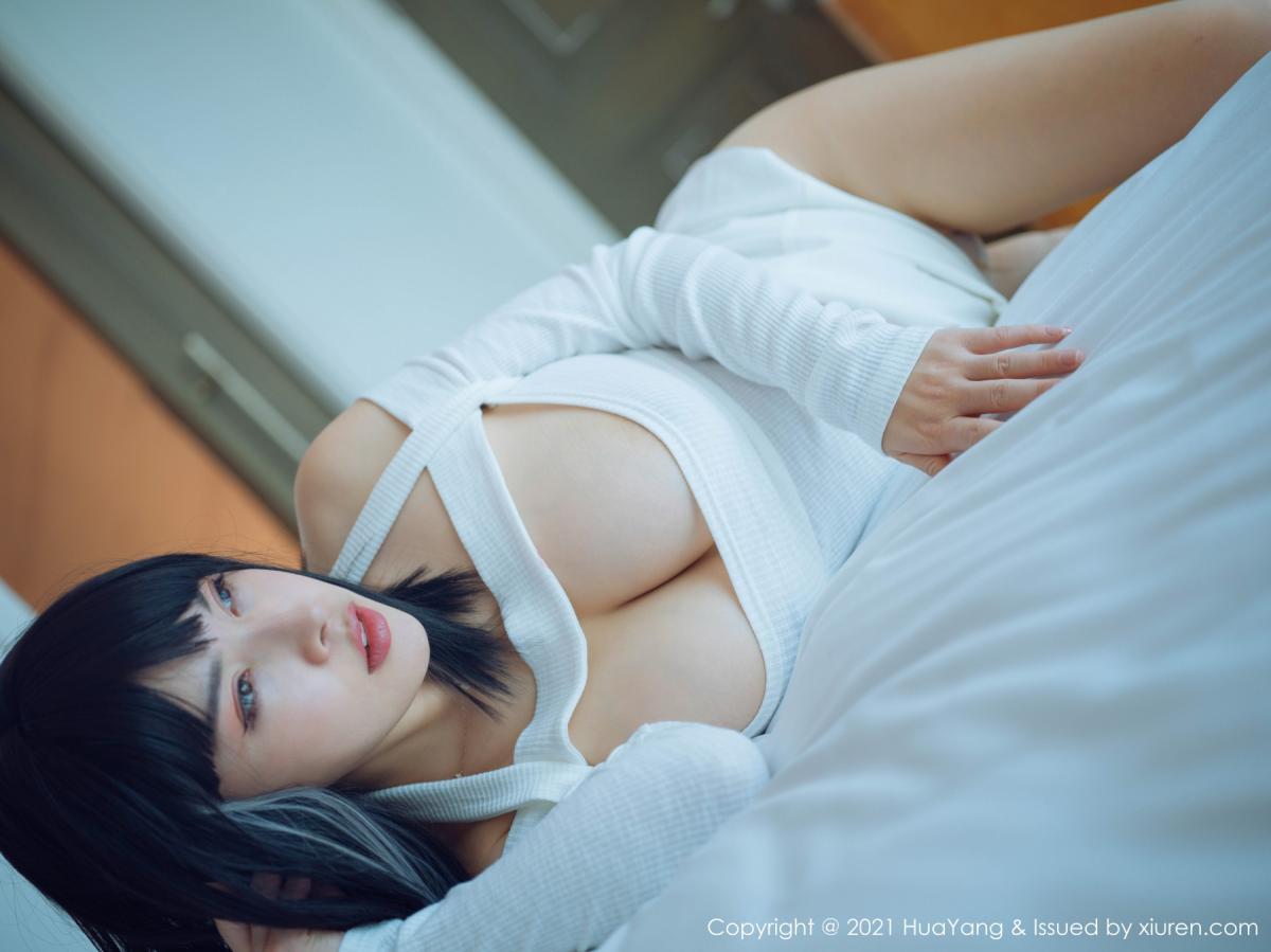 jpxgyw.com[HuaYang花漾]Vol.371_新人模特乔漫妮mina私房白色开胸连身裙露傲人豪乳撩人诱惑写真52P