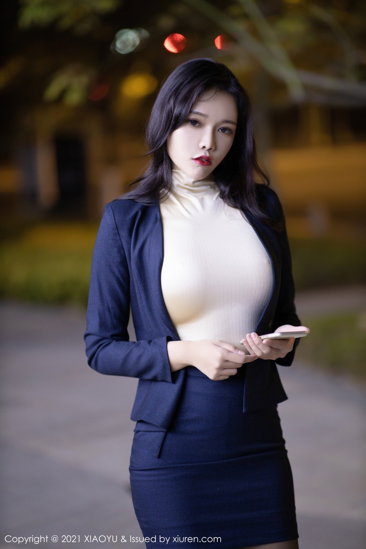 jpxgyw.com[XiaoYu画语界]Vol.481_嫩模娜比时尚外景车拍主题半脱露黑丝裤袜秀翘臀诱惑写真73P