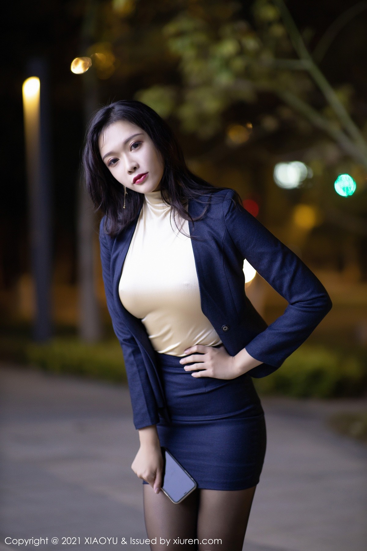 jpxgyw.com[XiaoYu画语界]Vol.481_嫩模娜比时尚外景车拍主题半脱露黑丝裤袜秀翘臀诱惑写真73P