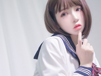 Vol.349_JK工作服美少女私人性感短裙下黑色腿袜秀白皙美腿迷人写真20P