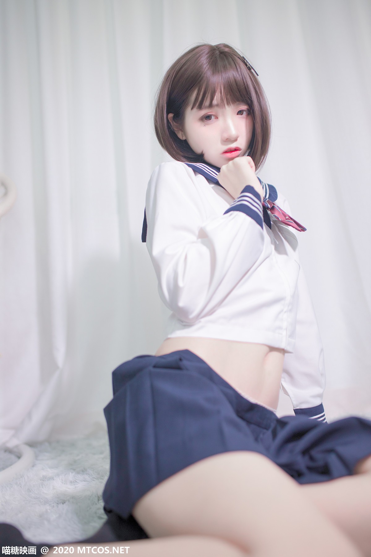 jpxgyw.com[喵糖映画]Vol.349_JK制服美少女私房性感短裙下黑色腿袜秀白嫩美腿迷人写真20P