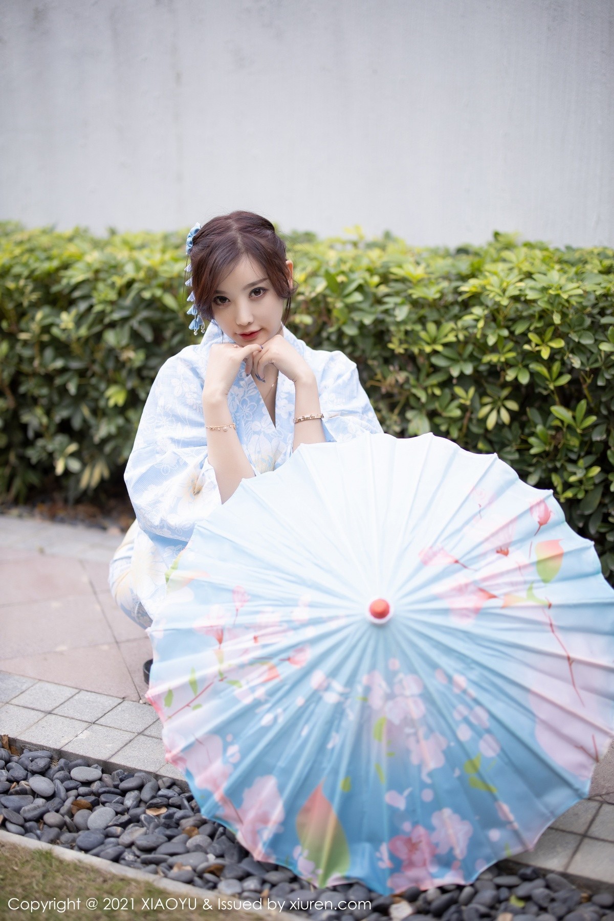 jpxgyw.com[XiaoYu画语界]Vol.482_女神杨晨晨sugar厦门旅拍户外日式和服系列半脱撩人诱惑写真80P