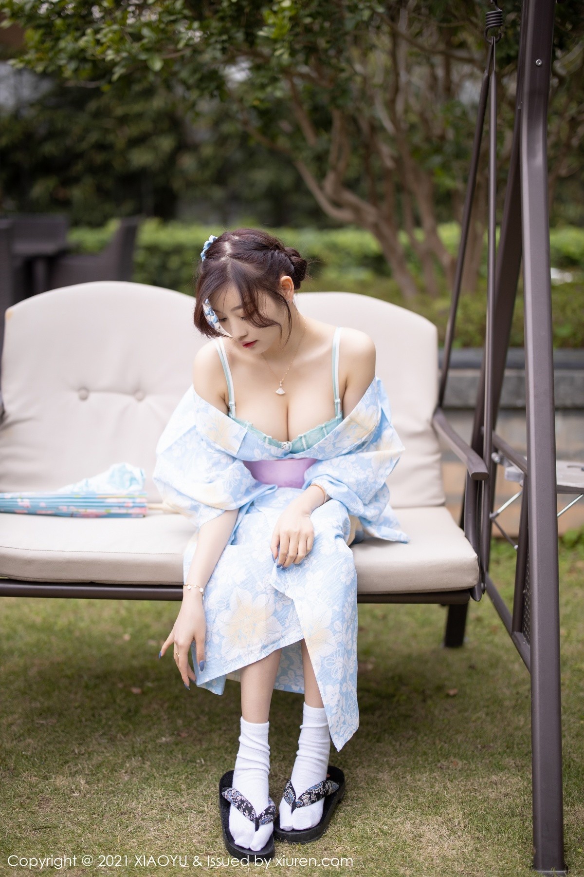 jpxgyw.com[XiaoYu画语界]Vol.482_女神杨晨晨sugar厦门旅拍户外日式和服系列半脱撩人诱惑写真80P