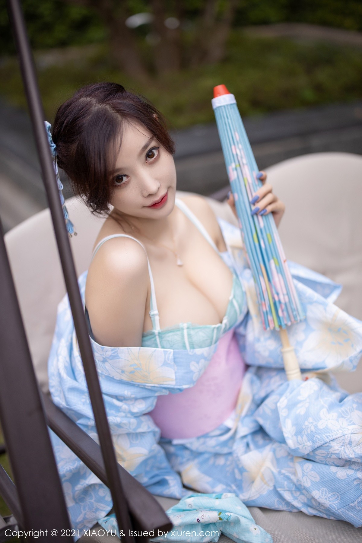 jpxgyw.com[XiaoYu画语界]Vol.482_女神杨晨晨sugar厦门旅拍户外日式和服系列半脱撩人诱惑写真80P