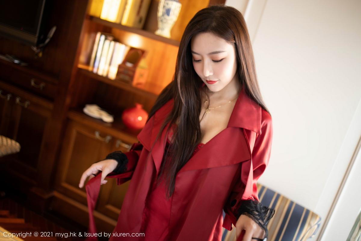 jpxgyw.com[MyGirl美媛馆]Vol.496_女神王馨瑶yanni鲜红飒爽皮衣配黑丝网袜半脱露翘臀诱惑写真63P