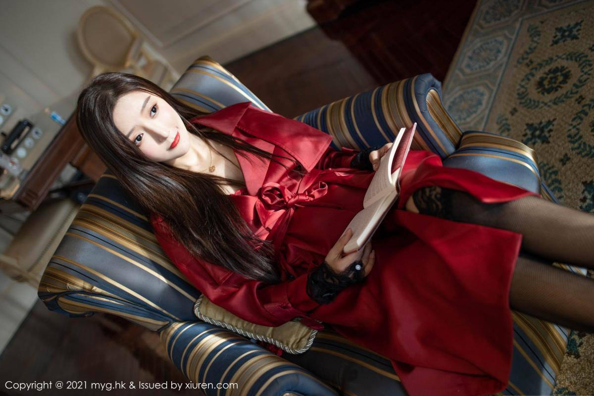 jpxgyw.com[MyGirl美媛馆]Vol.496_女神王馨瑶yanni鲜红飒爽皮衣配黑丝网袜半脱露翘臀诱惑写真63P