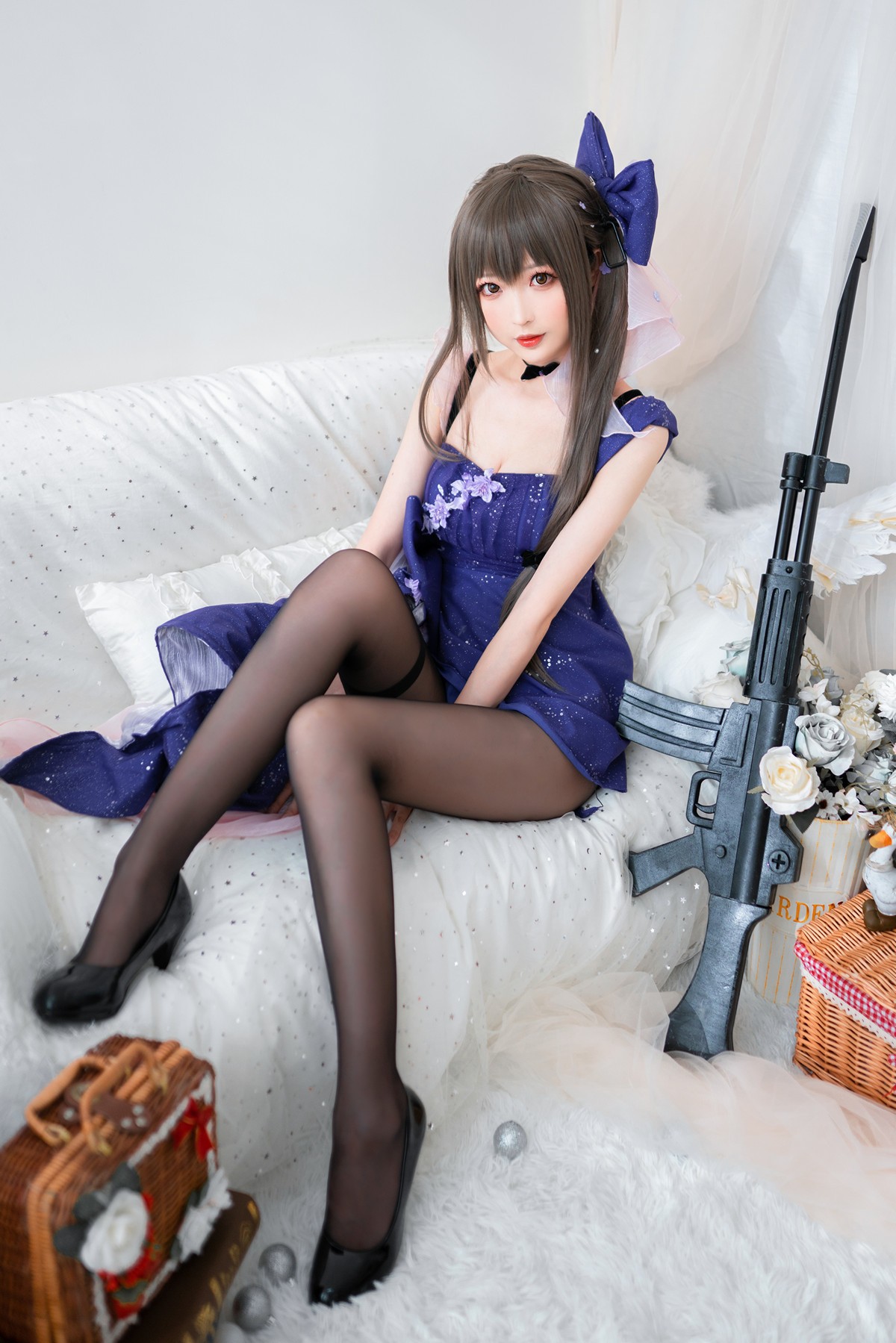 jpxgyw.com[喵糖映画]Vol.354_蓝裙蝶美女私房Cosplay主题性感黑丝裤袜秀美腿撩人诱惑写真20P