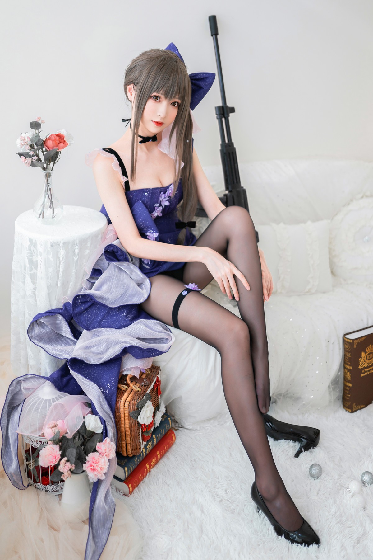 jpxgyw.com[喵糖映画]Vol.354_蓝裙蝶美女私房Cosplay主题性感黑丝裤袜秀美腿撩人诱惑写真20P
