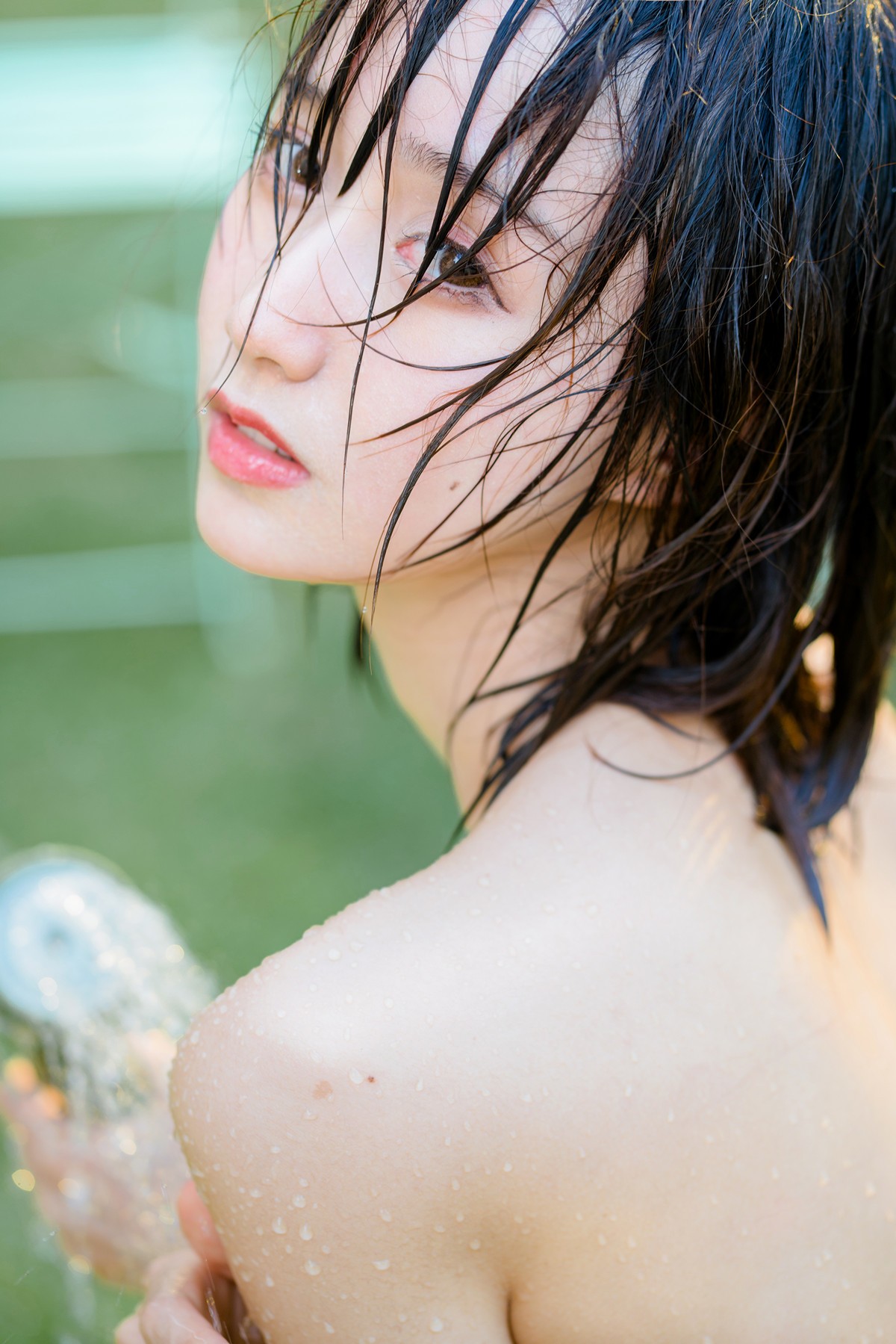 jpxgyw.com[喵糖映画]Vol.355_短发美女户外性感吊带连身裙秀白嫩肌肤湿身撩人诱惑写真35P
