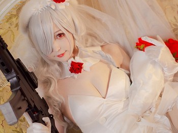 Vol.357_少女前线私人白色吊带裙配白色蕾丝吊袜秀完美身材骚扰写真32P