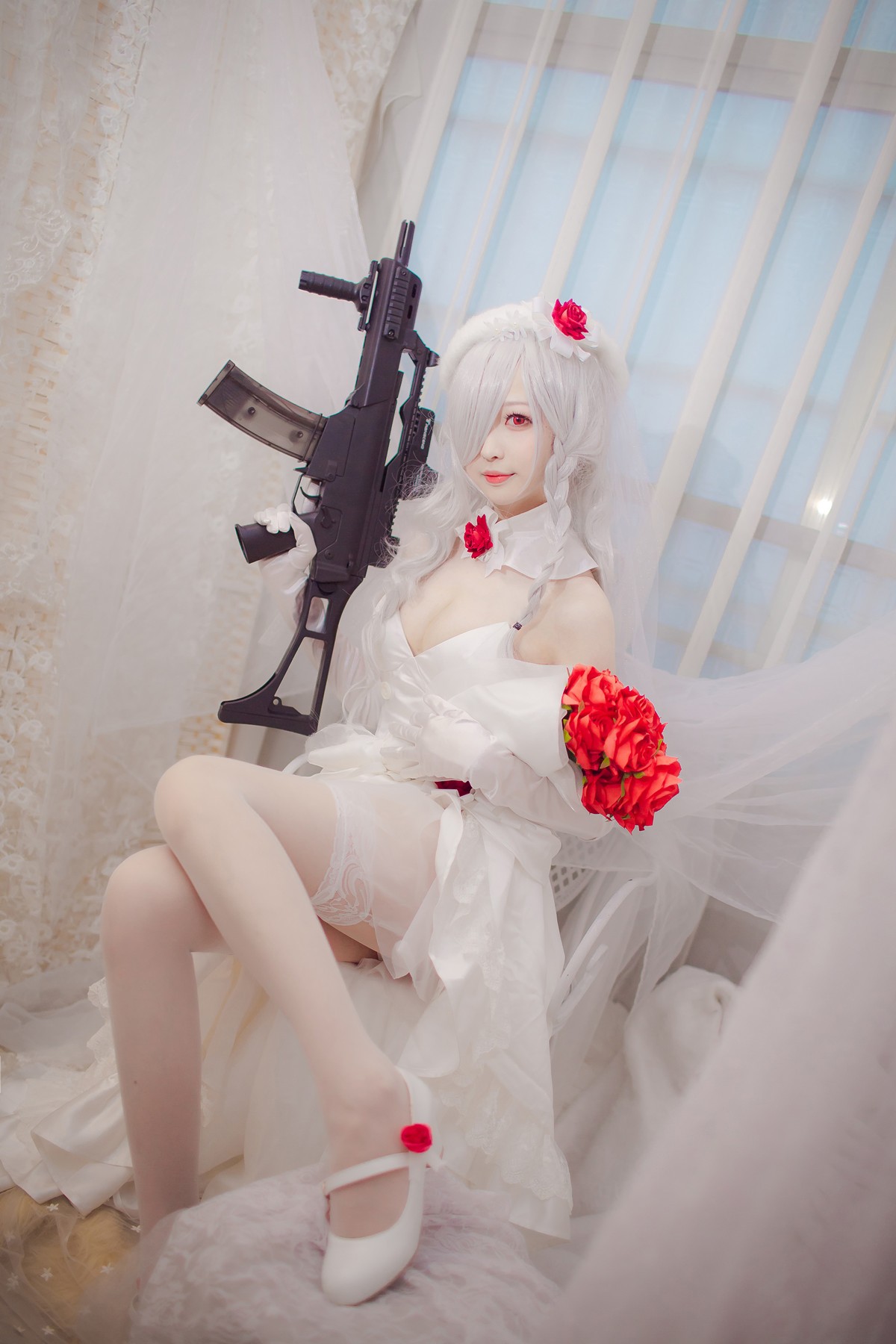 jpxgyw.com[喵糖映画]Vol.357_少女前线私房白色吊带裙配白色蕾丝吊袜秀完美身材诱惑写真32P