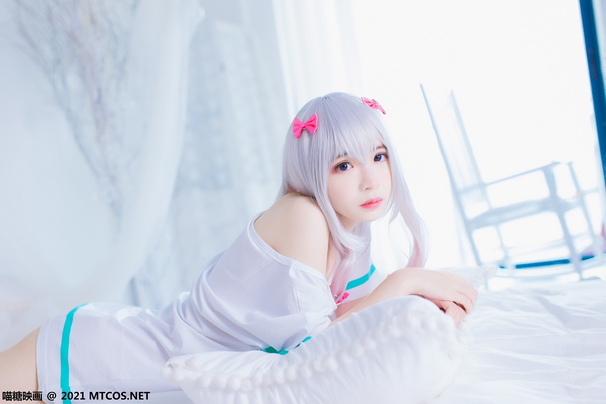 jpxgyw.com[喵糖映画]Vol.359_猫女郎美少女私房性感白色短T秀白嫩肌肤迷人美腿诱惑写真22P