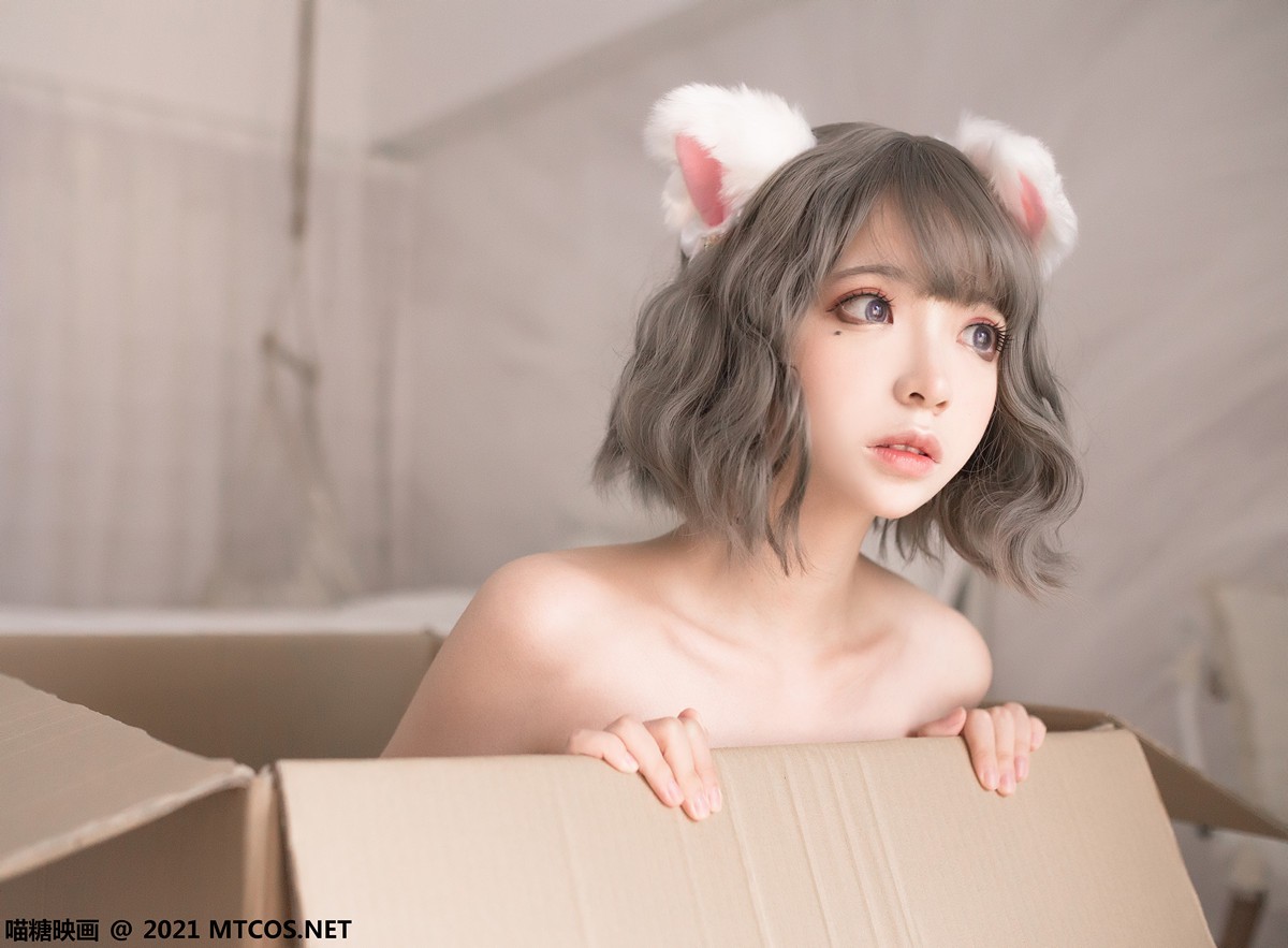 jpxgyw.com[喵糖映画]Vol.359_猫女郎美少女私房性感白色短T秀白嫩肌肤迷人美腿诱惑写真22P