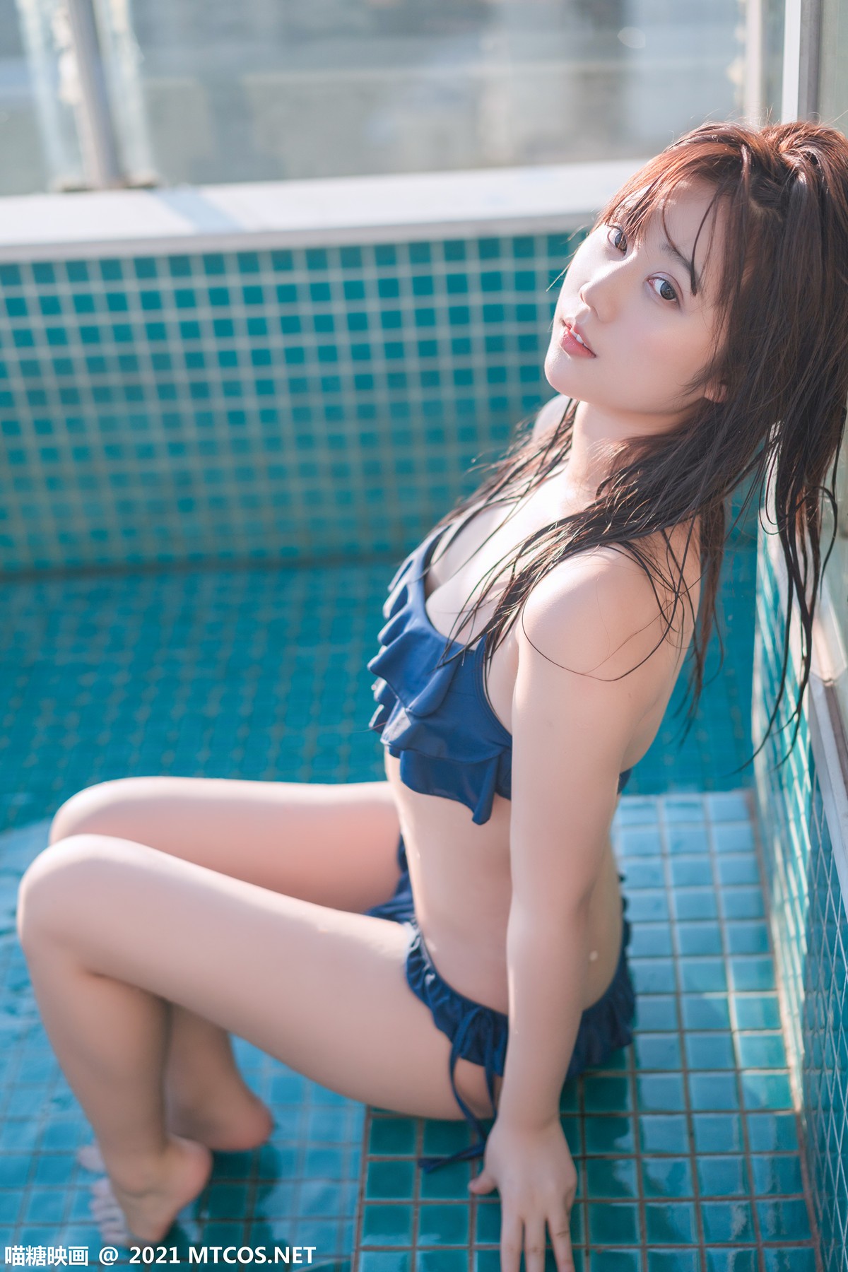 jpxgyw.com[喵糖映画]Vol.361_靓丽小美女私房浴缸里性感比基尼秀完美身材迷人诱惑写真35P