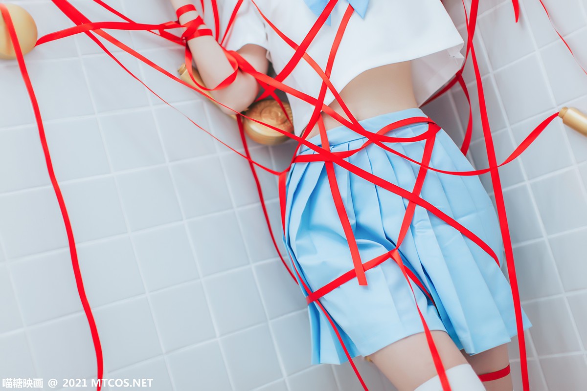 jpxgyw.com[喵糖映画]Vol.364_JK制服美女浴室红色飘带捆绑艺白丝腿袜秀美腿迷人写真21P
