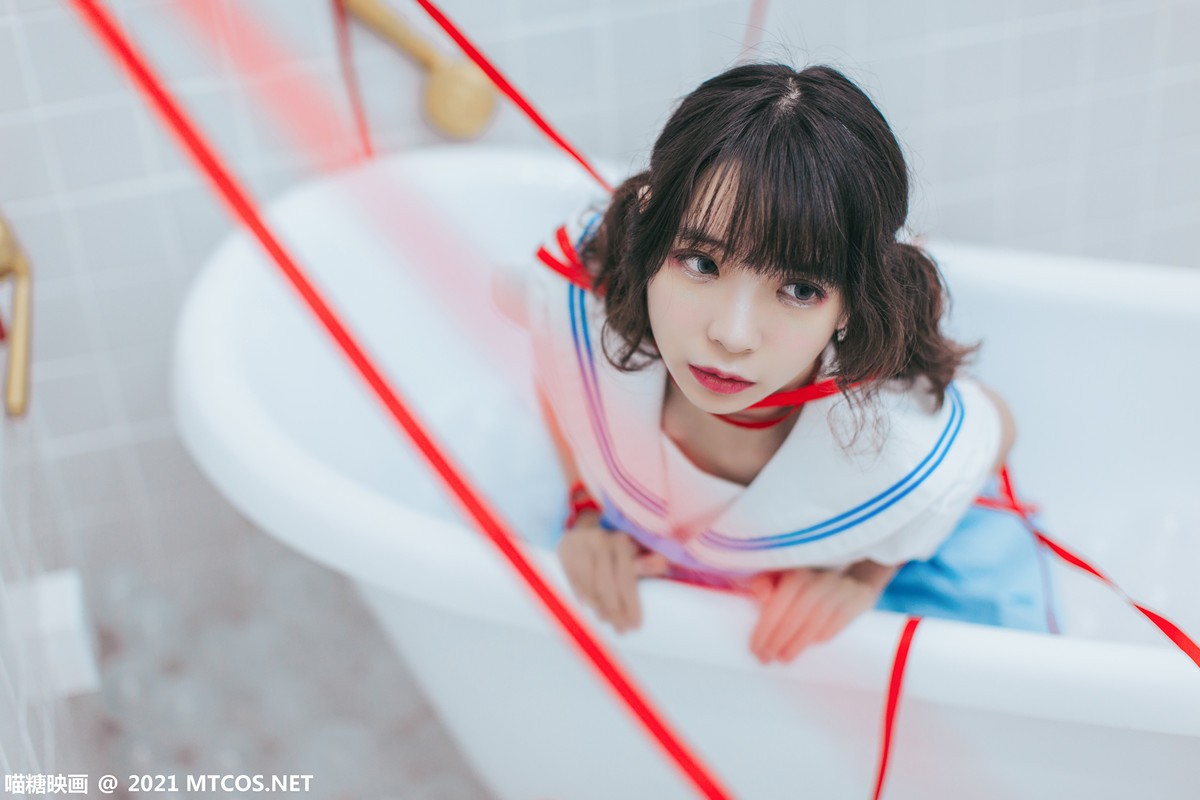 jpxgyw.com[喵糖映画]Vol.364_JK制服美女浴室红色飘带捆绑艺白丝腿袜秀美腿迷人写真21P