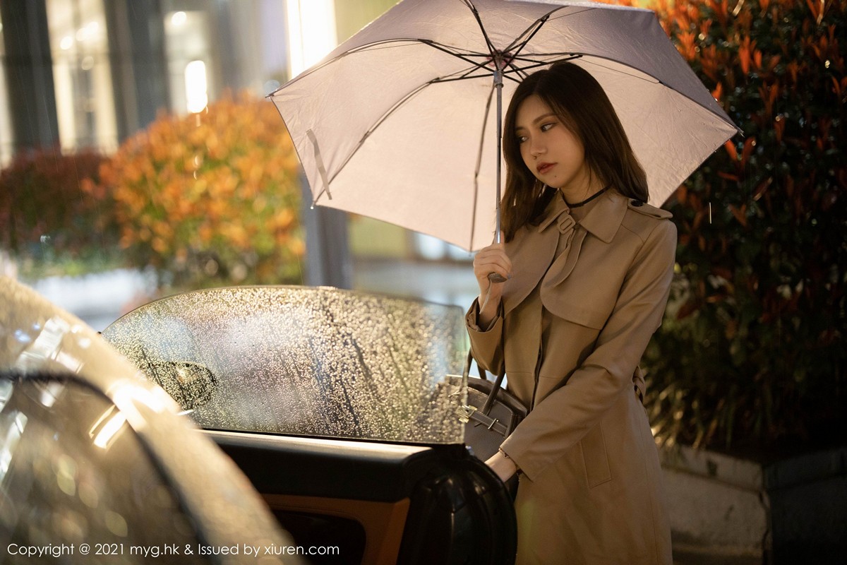 jpxgmn.cc[MyGirl美媛馆]Vol.500_女神绮里嘉Carina雨夜打车主题黑色内衣配黑丝吊袜诱惑写真68P