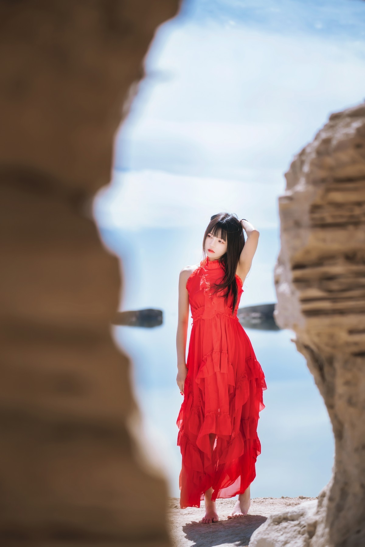 jpxgmn.cc[喵糖映画]Vol.372_秀发美少女海边飘逸红色长裙秀完美身材清爽迷人写真25P