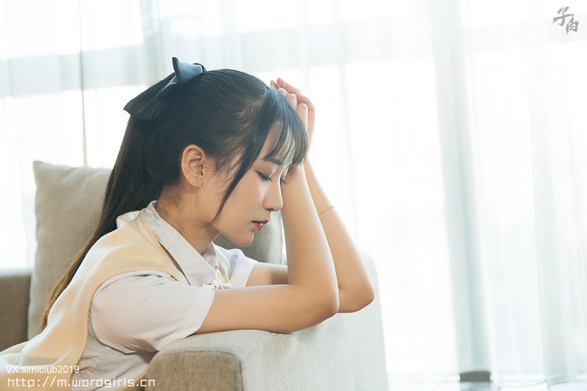 jpxgmn.cc[Toutiao头条女神]No.863_嫩模婴宁清纯少女主题私房性感百褶裙秀白嫩美腿迷人写真32P